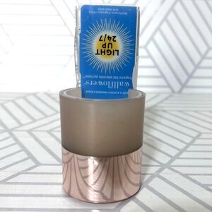 Bath & Body Works Pink Two Tone Light Up Nightlight Wallflowers Fragrance Plug